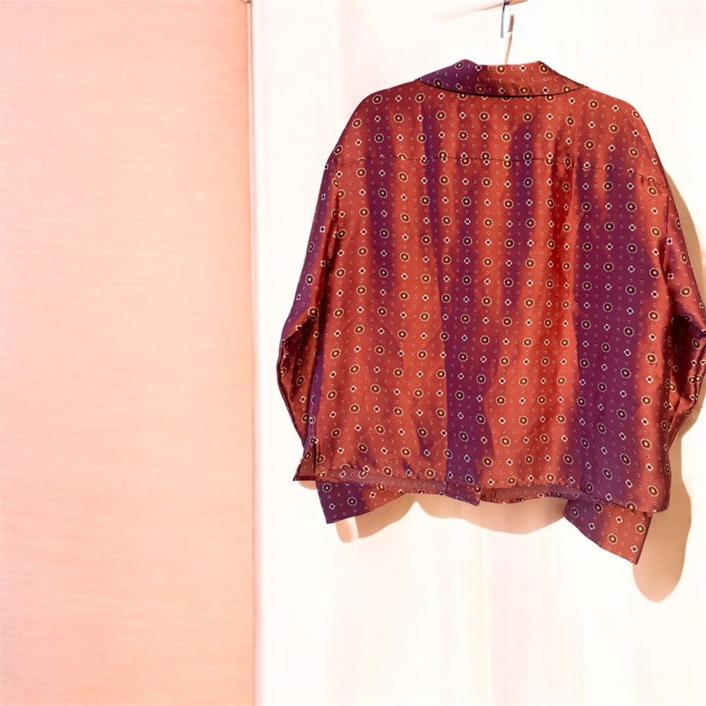 LOFT Dark Pink Floral Patterned Blouse - Picture 2 of 5